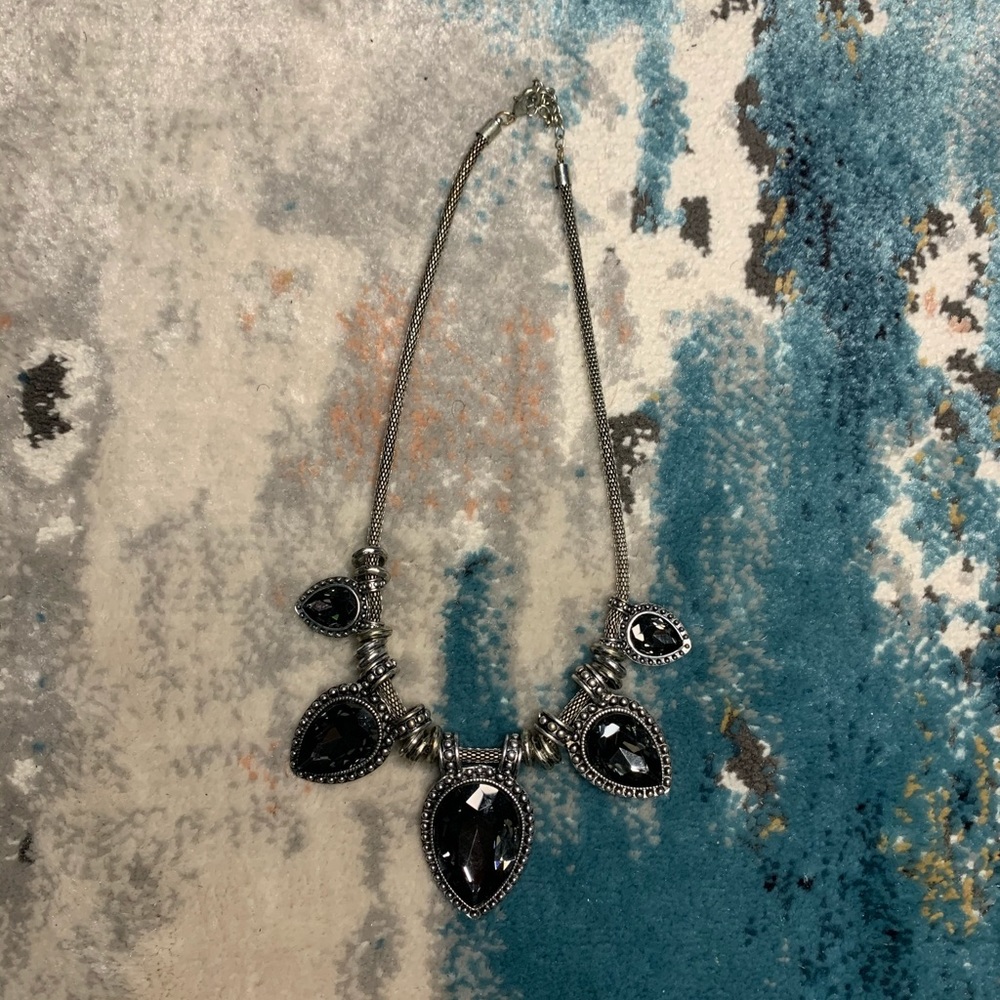 Statement necklace